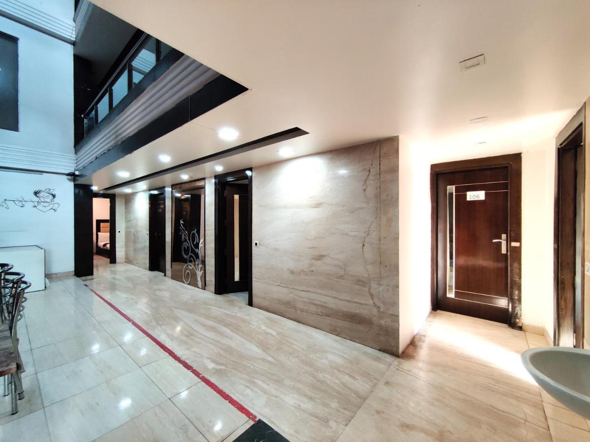 Stay At Hotel Pride, Delhi, Near Karol Bagh Metro Делі Екстер'єр фото