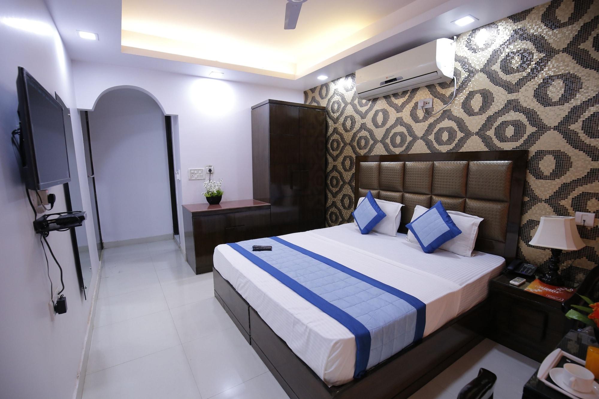 Stay At Hotel Pride, Delhi, Near Karol Bagh Metro Делі Екстер'єр фото
